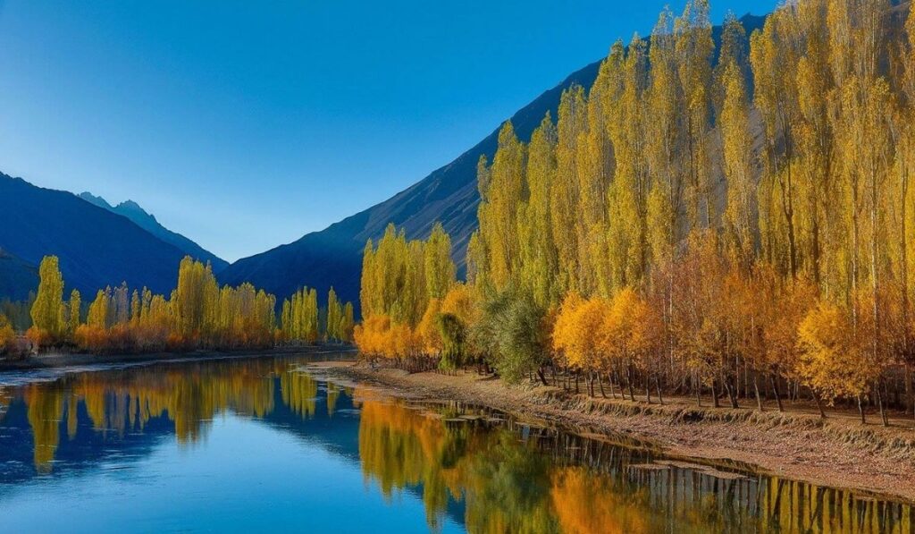 ghizer valley khalti lake autumn tour